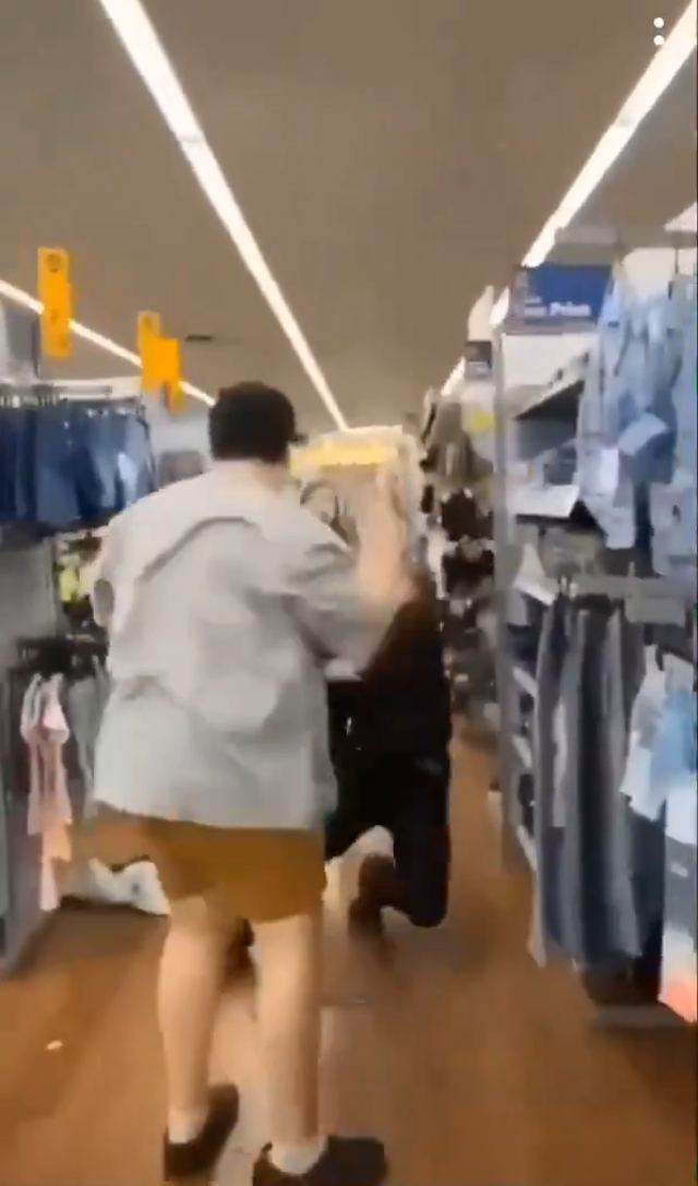 Getting put to sleep like that in front of your girl is next level embarrassment 😂😭